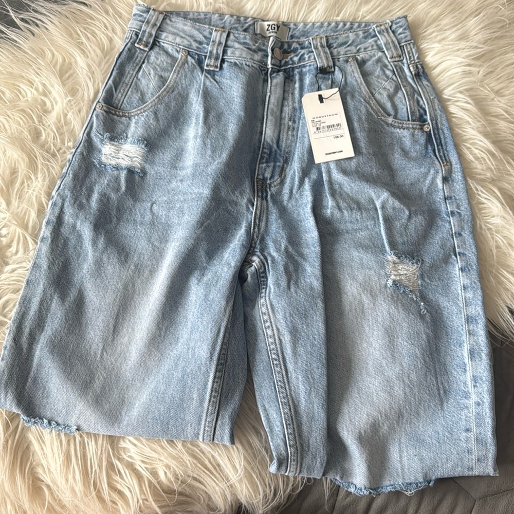 ZGY Denim size 29 inseam 31”